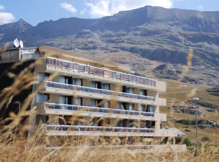 Hotel Le Dome ألب دويز المظهر الخارجي الصورة